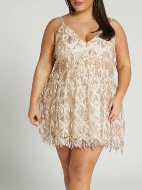 NWT SHOWPO KHRIZZAMINI DRESS SEQUIN GATHERED DRESS IN GOLD SZ 16 US